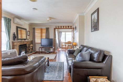 Photo of property in 34 Freyberg Terrace, Waipukurau, 4200