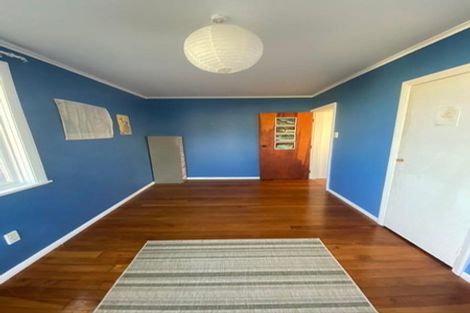 Photo of property in 19a Kekerenga Street, Strathmore Park, Wellington, 6022