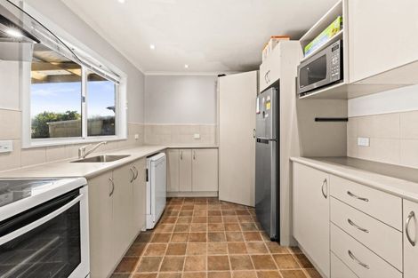 Photo of property in 901 Heretaunga Street East, Parkvale, Hastings, 4122