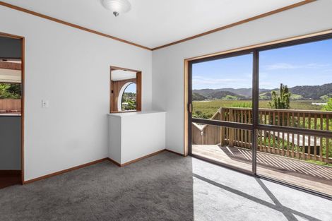 Photo of property in 66 Beach Road, Onerahi, Whangarei, 0110