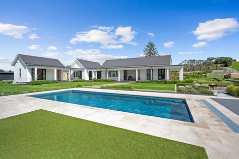 Photo of property in 438 Oaia Road, Muriwai, Waimauku, 0881