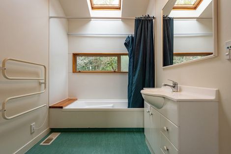 Photo of property in 2a Leslie Street, Wadestown, Wellington, 6012