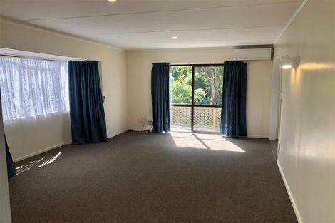 Photo of property in 33 Langdale Avenue, Paraparaumu, 5032