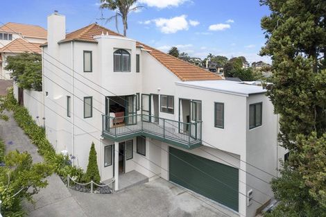 Photo of property in 2/111 Beach Road, Castor Bay, Auckland, 0620