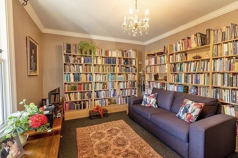 Photo of property in 5 Harrington Street, Port Chalmers, 9023