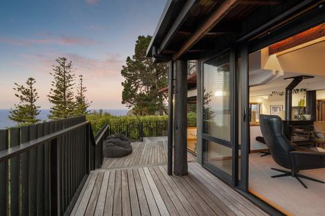 Photo of property in 10 Tuawera Terrace, Clifton, Christchurch, 8081