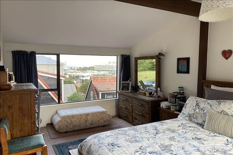 Photo of property in 199u1 Grant Road, Thorndon, Wellington, 6011