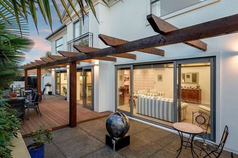 Photo of property in 379 Papanui Road, Strowan, Christchurch, 8052