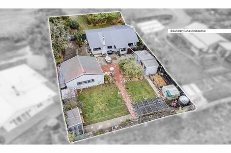 Photo of property in 16 Grierson Avenue, Amberley, 7481