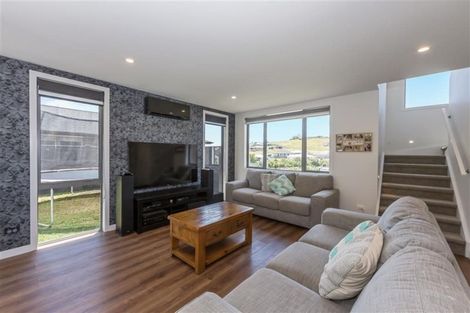 Photo of property in 50 Anne Burton Drive, Warkworth, 0910