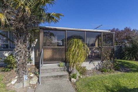 Photo of property in 2 Bayswater Crescent, Bromley, Christchurch, 8062