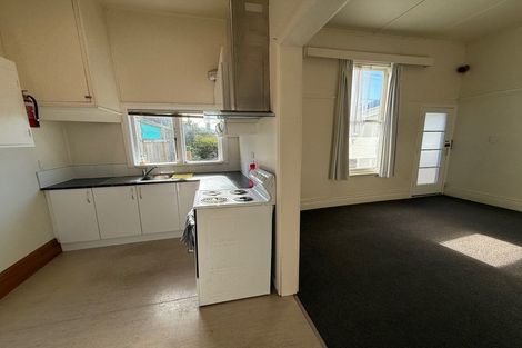 Photo of property in 92a-c Park Road, Miramar, Wellington, 6022