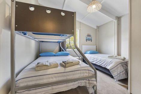Photo of property in 6 Cousins Avenue East, Foxton Beach, Foxton, 4815