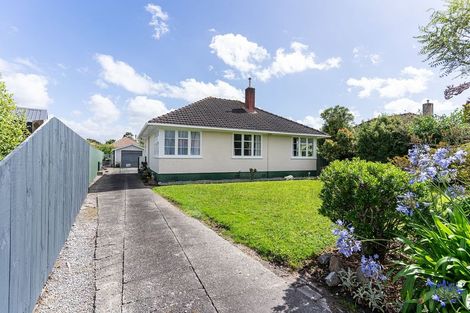 Photo of property in 22 Moheke Avenue, Roslyn, Palmerston North, 4414