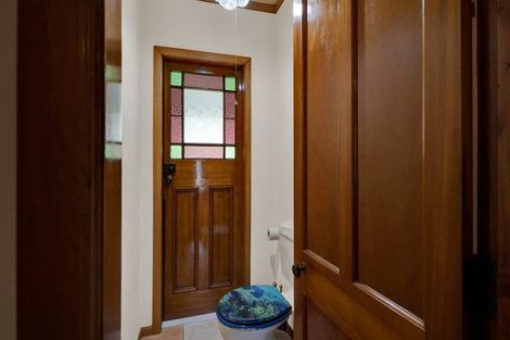 Photo of property in 100 Conway Road, Eltham, 4322