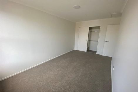 Photo of property in 8 Mahalo Avenue, Wiri, Auckland, 2104