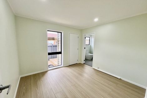 Photo of property in 3 Mimosa Place, Half Moon Bay, Auckland, 2012