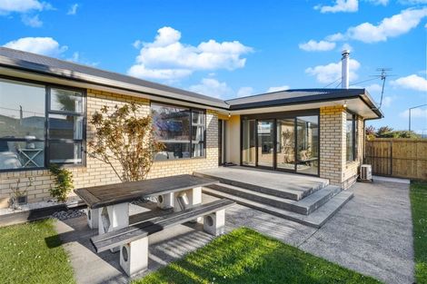 Photo of property in 327 Ferry Road, Waltham, Christchurch, 8011