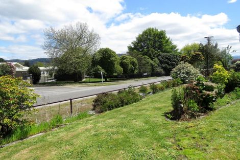 Photo of property in 29-31 Victory Street, Reefton, 7830