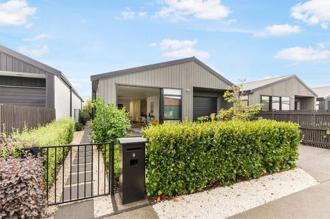 Photo of property in 9 Lieutenant Lane, Papakura, 2110