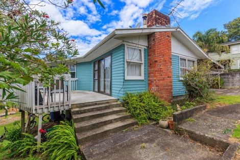 Photo of property in 24 Madison Place, Forrest Hill, Auckland, 0620