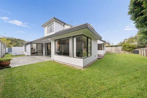 Photo of property in 23 Amesbury Drive, Churton Park, Wellington, 6037