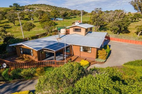 Photo of property in 16 Coronation Street, Moeraki, Palmerston, 9482