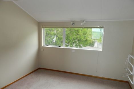 Photo of property in 33 Sunset Parade, Plimmerton, Porirua, 5026