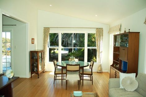 Photo of property in 28 James Mcleod Road, Shelly Beach, Helensville, 0874