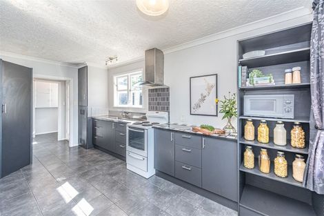 Photo of property in 86 Manuka Street, Castlecliff, Whanganui, 4501