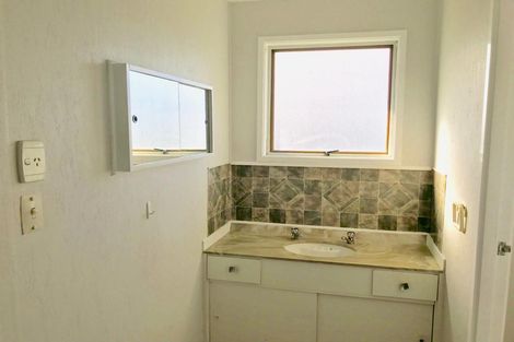 Photo of property in 1/3 Beach Road, Northcote Point, Auckland, 0627