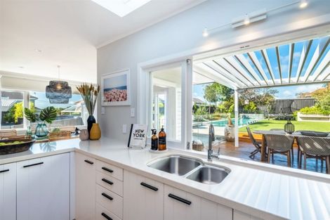Photo of property in 7 Hauraki Road, Hauraki, Auckland, 0622