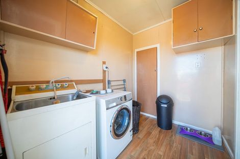 Photo of property in 97 Devon Street, Mossburn, 9792