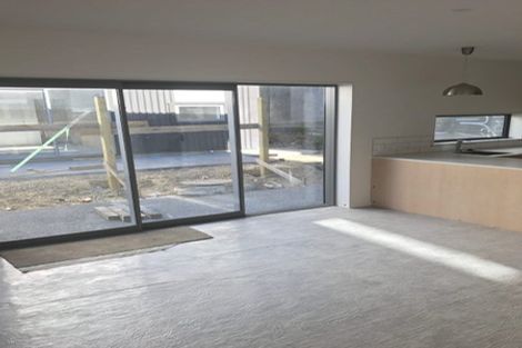 Photo of property in 7u7 Handyside Street, Tawa, Wellington, 5028
