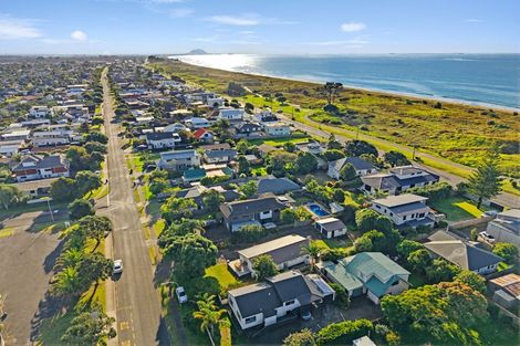 Photo of property in 179b Dickson Road, Papamoa Beach, Papamoa, 3118