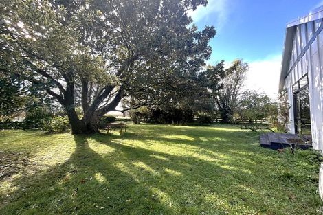 Photo of property in 1071 Links Road, Waiohiki, Napier, 4183