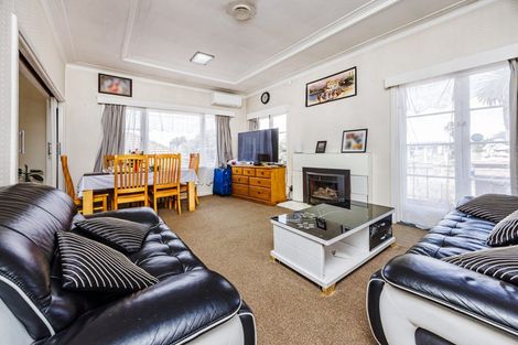 Photo of property in 142 Kolmar Road, Papatoetoe, Auckland, 2025