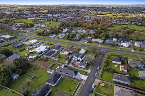 Photo of property in 14 Ajax Street, Stratford, 4332