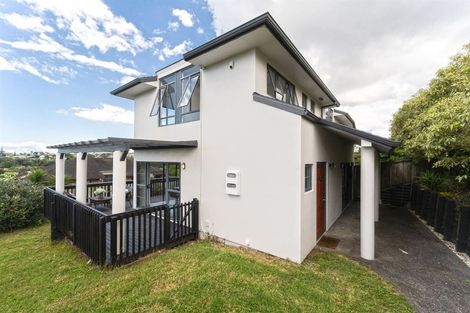 Photo of property in 50a Noeleen Street, Glenfield, Auckland, 0629