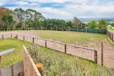 Photo of property in 69 Pipitiwai Drive, Helensville, Kaukapakapa, 0871
