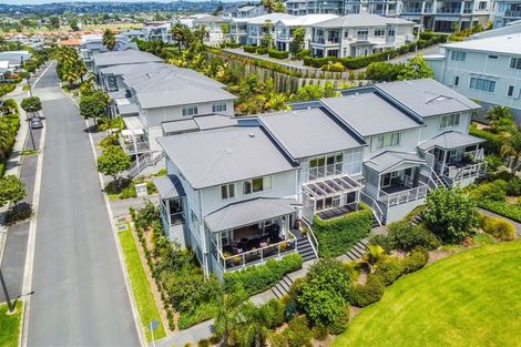 Photo of property in 39 Landmark Terrace, Orewa, 0931