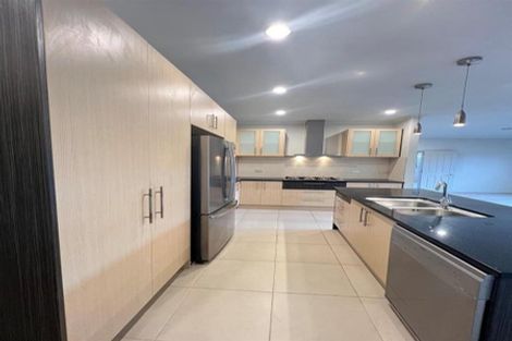 Photo of property in 27 Goh Place, Manurewa, Auckland, 2105