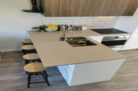 Photo of property in 129 Sunnyside Road, Sunnyvale, Auckland, 0612