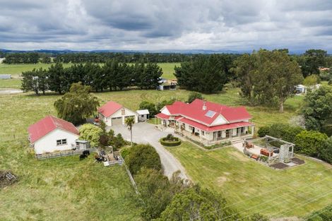 Photo of property in 808 Kimbolton Road, Feilding, 4777