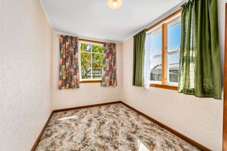 Photo of property in 2 Eltham Road, Blenheim, 7201