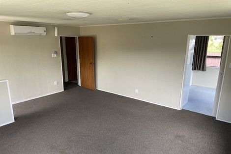 Photo of property in 97f2- Thackeray Street, Trentham, Upper Hutt, 5018