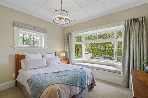 Photo of property in 173 Centaurus Road, Saint Martins, Christchurch, 8022