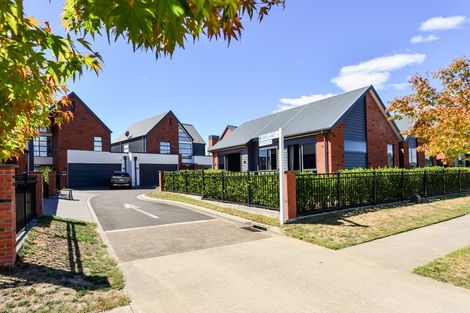 Photo of property in 2 Garland Lane, Leamington, Cambridge, 3432