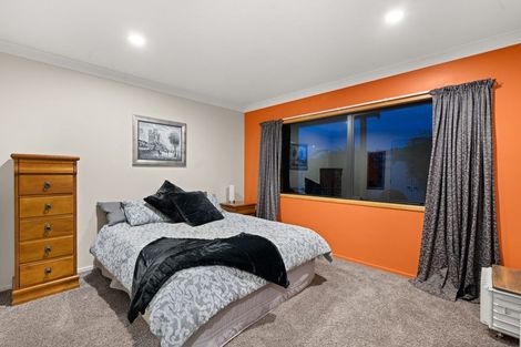 Photo of property in 72 Kennedy Road, Pyes Pa, Tauranga, 3112