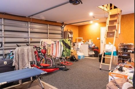 Photo of property in 1 Monarch Drive, Ashhurst, 4810